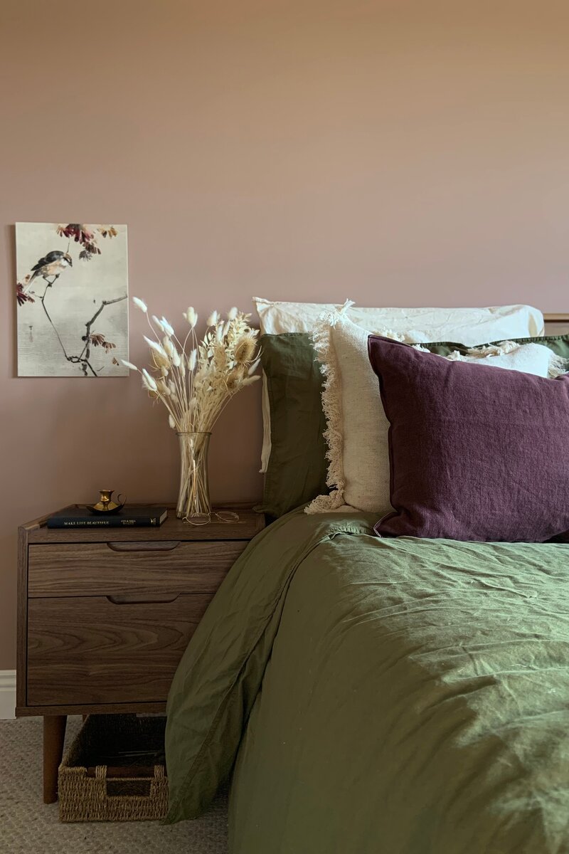 Egerton_Place_No.297_Walls__Bedroom_Mylands_Portrait__therenovation_at_no18__7_-_Newsletter_and_web.jpg