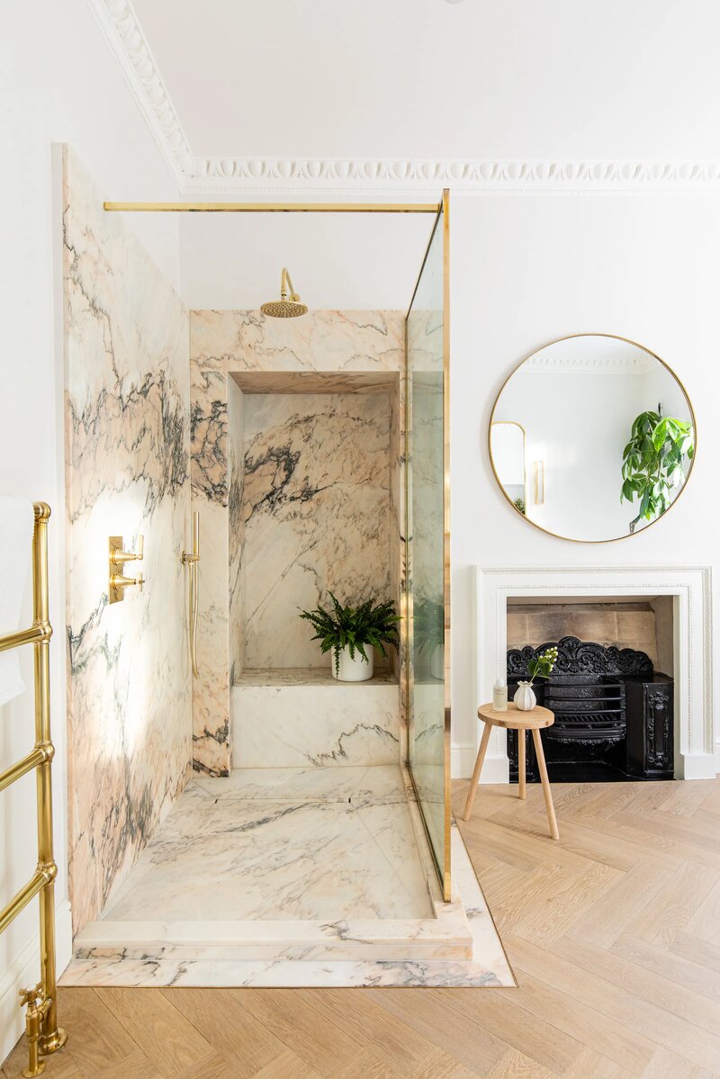 Holland_Park_No.5_Walls__Bathroom_Mylands__laurabutlermadden_9_-_Newsletter_and_web.jpg