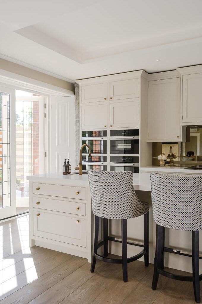Temple_Bar_No.70_No.70_Cabinetry__Kitchen_Mylands_3_-_Newsletter_and_web.jpg
