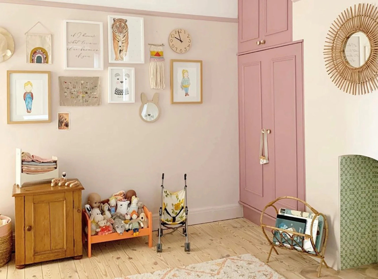 pf-1a79dd40--Bloomsbury-No267-cupboardThreadneedle-No262-wallsMylandstheottohouse-WEBSITE-1708-x-1260.jpg.webp