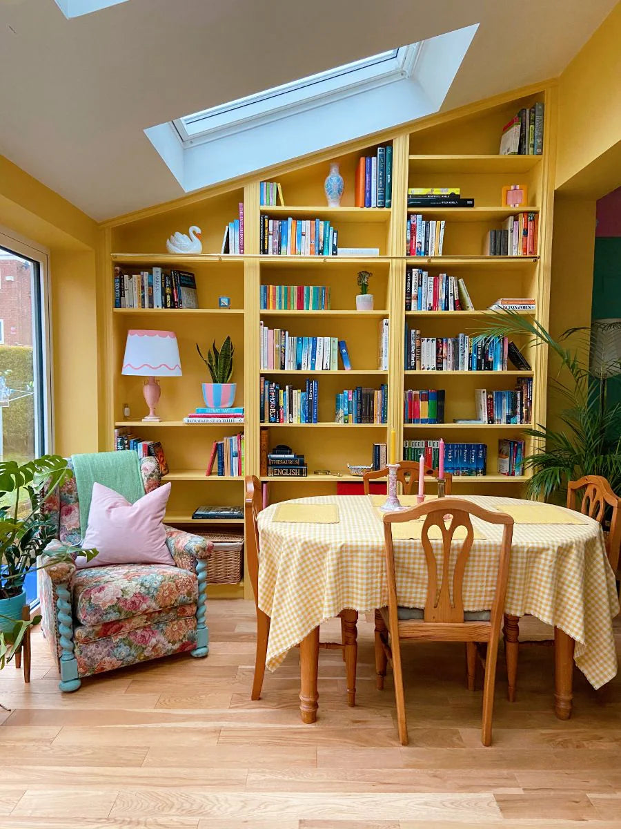 pimlico-no136-walls--marble-matt--shelves--wm-eggshell_lemon-salts-no43-ceiling_dining-room_mylands_thehousethatcolourbuilt_2-1636019708108.jpg.webp